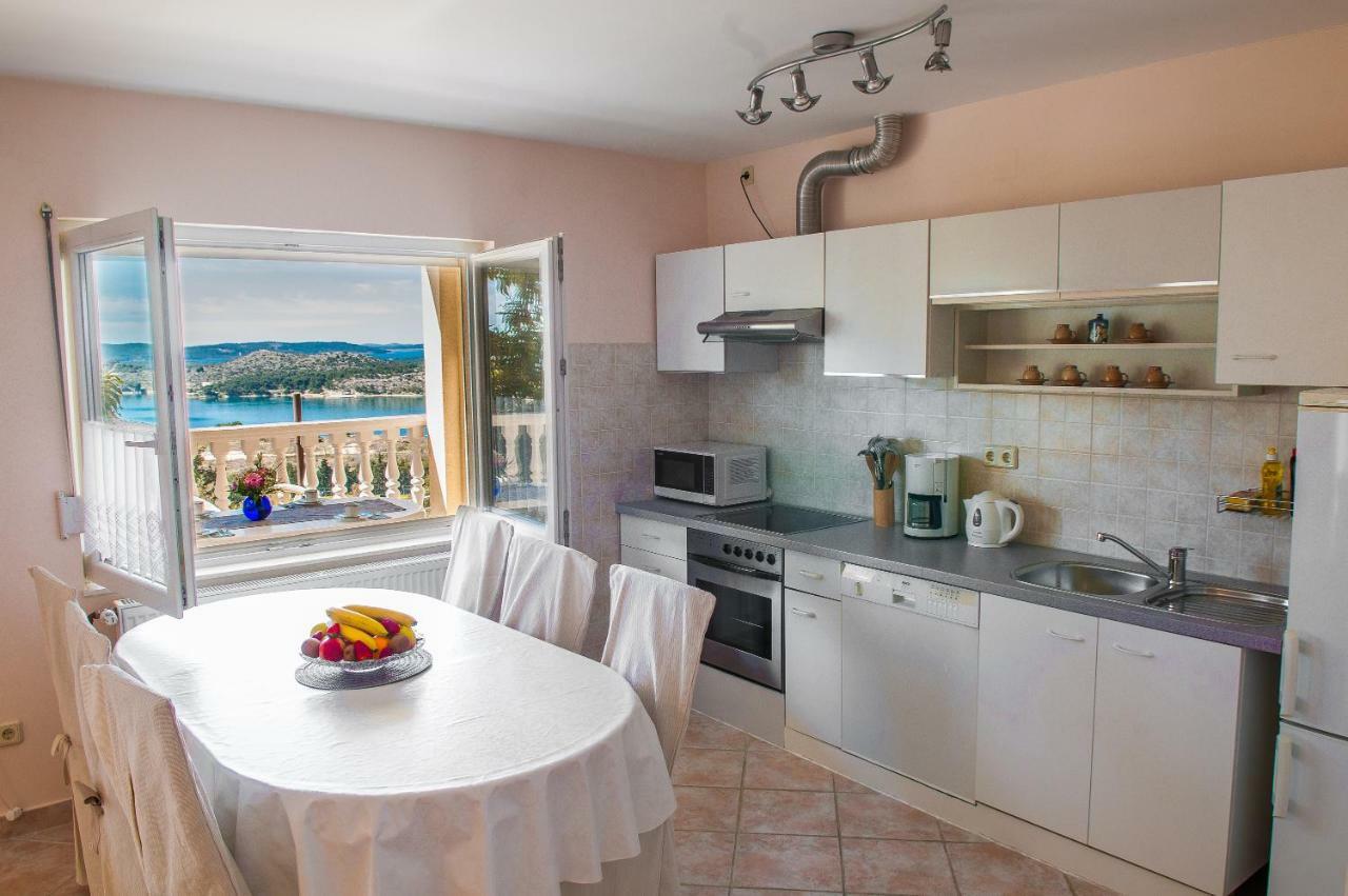 Maestral Suites Šibenik Eksteriør billede